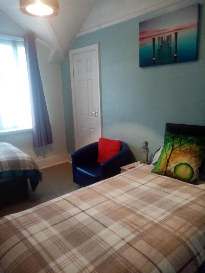 Lea Hurst B & B Bournemouth Ngoại thất bức ảnh