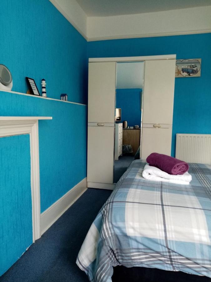 Lea Hurst B & B Bournemouth Ngoại thất bức ảnh